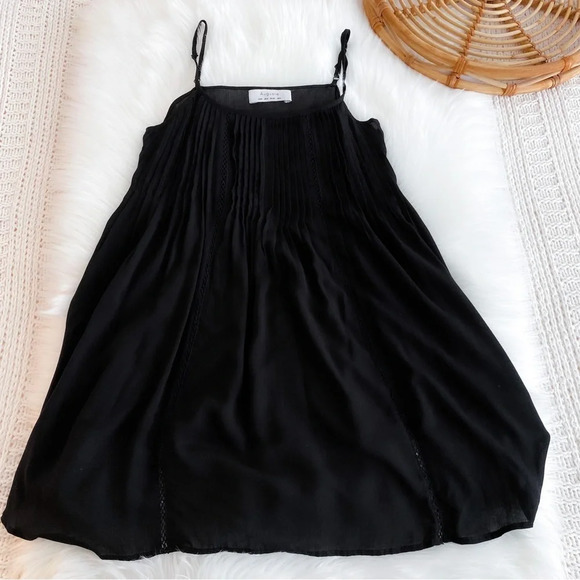 Auguste The Label Pleated Mini Dress Blouse Tunic Top Crochet High Low US 2 - Picture 4 of 13